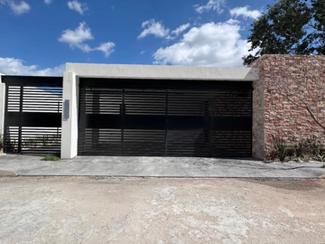 VENTA DE CASA MILÁN PRANA,  UBICADA EN DZITYA