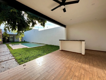 VENTA DE CASA MILÁN PRANA,  UBICADA EN DZITYA