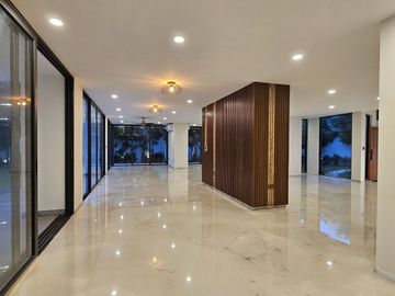 En Venta, Residencia de Lujo en exclusiva Privada dentro de Mérida, Yucatán