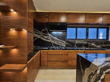 En Venta, Residencia de Lujo en exclusiva Privada dentro de Mérida, Yucatán