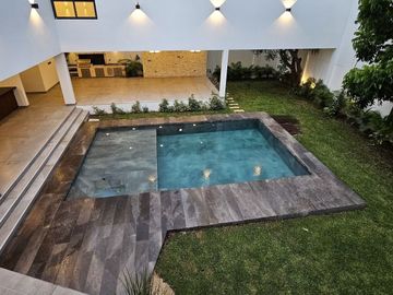 En Venta, Residencia de Lujo en exclusiva Privada dentro de Mérida, Yucatán