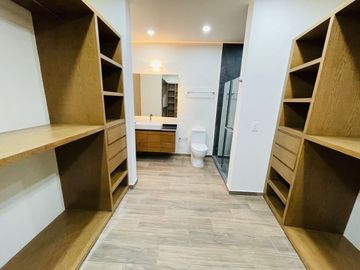 Casa en Venta en Soaré 2 Coto 1, Solares, Zapopan, Jalisco.