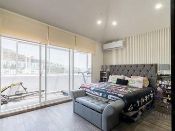 Venta de Casa en Bosque Esmeralda, Atizapán