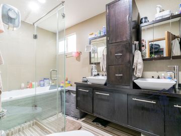 Venta de Casa en Bosque Esmeralda, Atizapán