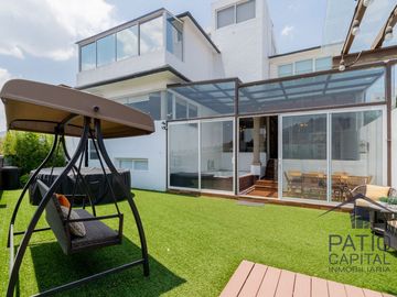 Venta de Casa en Bosque Esmeralda, Atizapán