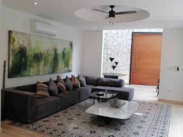 Casa en Venta en NUUKAN 