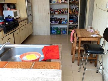 Se vende casa para remodelar en Fuente de la Joya, Interlomas  !!!!!! (D)