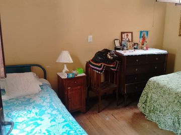 Se Alquila Casita para negocio o residencia.