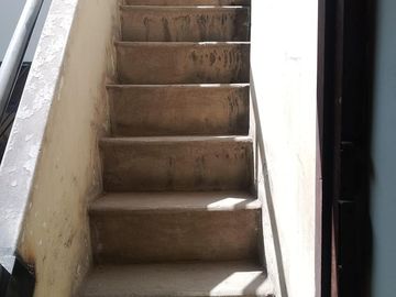 Se Alquila Casita para negocio o residencia.