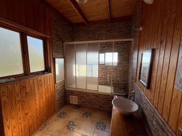 Venta Casa Tunquén Vista Mar – 5D, Condominio, Sustentable