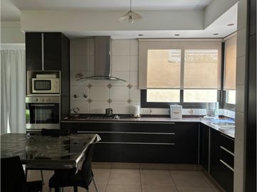 CASA EN VENTA RINCÓN DE ARAOZ