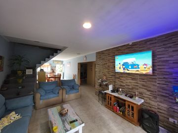 Casa en venta en Glew