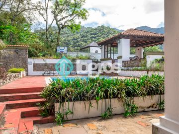 Casa exclusiva en venta en San Lorenzo - Salta