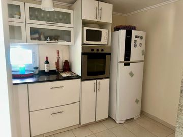 VENTA HERMOSA CASA EN BARRIO SOLARES DE MAIPU