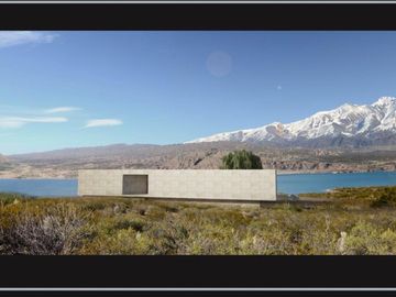 venta casa B Privado  frente al dique POTRERILLOS.
