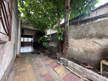 VENTA CASA 3 AMB C/PATIO Y GARAGE - CLAYPOLE