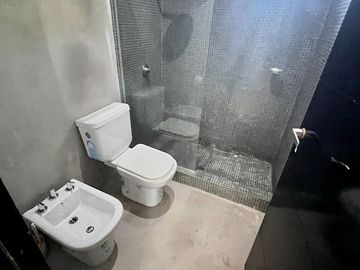 Venta PH con Galpón en La Paternal