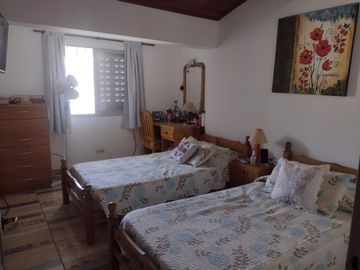 CASA EN VENTA DE 3 DORMITORIOS- LUZURIAGA - MAIPÚ