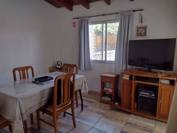 CASA EN VENTA DE 3 DORMITORIOS- LUZURIAGA - MAIPÚ