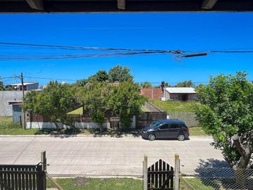 Venta casa 5 ambientes Camet Norte con parque