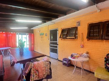 Venta casa 5 ambientes Camet Norte con parque