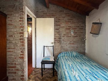 Venta casa 5 ambientes Camet Norte con parque