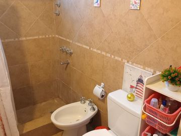 VENTA CASA 3AMB + JARDIN + PARRILLA EN TORTUGUITAS