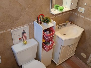 VENTA CASA 3AMB + JARDIN + PARRILLA EN TORTUGUITAS