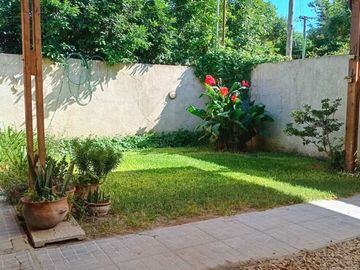 VENTA CASA 3AMB + JARDIN + PARRILLA EN TORTUGUITAS