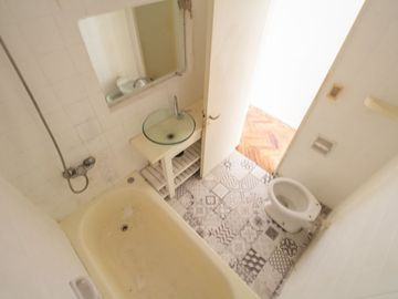Departamento 2 amb al frente Villa Crespo