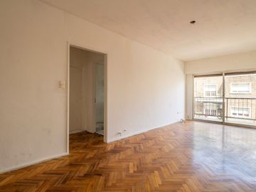 Departamento 2 amb al frente Villa Crespo