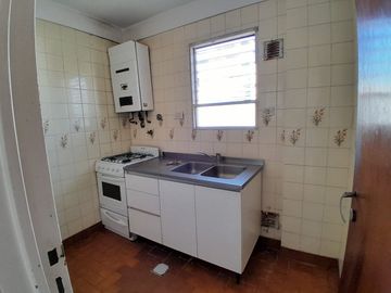 VENTA DEPARTAMENTO PALERMO 2 AMB, BALCÓN Y BAULERA