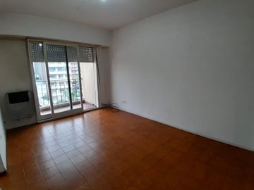 VENTA DEPARTAMENTO PALERMO 2 AMB, BALCÓN Y BAULERA