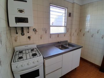 VENTA DEPARTAMENTO PALERMO 2 AMB, BALCÓN Y BAULERA