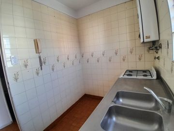VENTA DEPARTAMENTO PALERMO 2 AMB, BALCÓN Y BAULERA