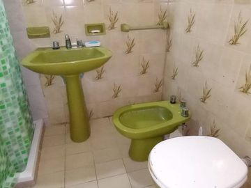 VENTA CASA LOTE PROPIO BECCAR