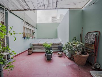 VENTA PH 5 AMBIENTES ALMAGRO-PERMUTA