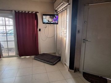 Alberdi y Sgto. Cabral -Casa, Depto y Galpón VENTA