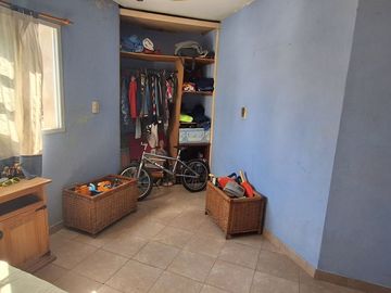 Alberdi y Sgto. Cabral -Casa, Depto y Galpón VENTA