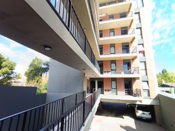 Alquiler Tigre monoambiente estrenar pileta balcón