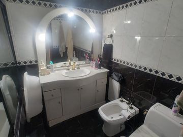 VENTA PH 6 AMB RECICLADO PATIO/QUINCHO SARANDI A.C