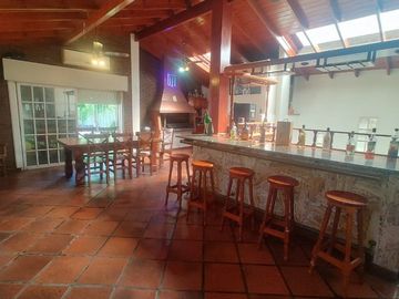 VENTA PH 6 AMB RECICLADO PATIO/QUINCHO SARANDI A.C
