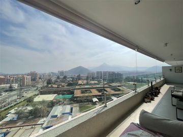 Departamento en Venta en POCO USO! INCLUYE ILUMINACIÓN Y ROLLER . SE ACEPTAN OFERTAS AL CONTADO.