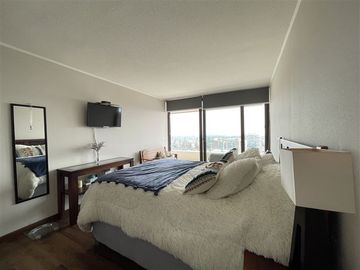 Departamento en Venta en POCO USO! INCLUYE ILUMINACIÓN Y ROLLER . SE ACEPTAN OFERTAS AL CONTADO.