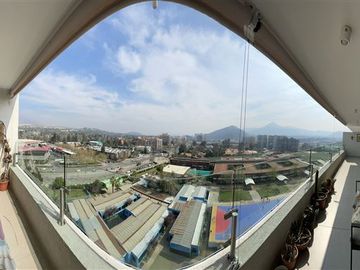 Departamento en Venta en POCO USO! INCLUYE ILUMINACIÓN Y ROLLER . SE ACEPTAN OFERTAS AL CONTADO.