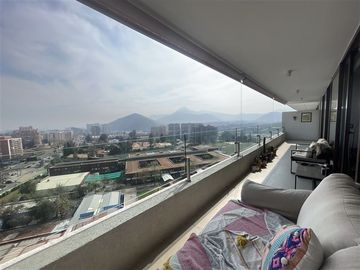 Departamento en Venta en POCO USO! INCLUYE ILUMINACIÓN Y ROLLER . SE ACEPTAN OFERTAS AL CONTADO.
