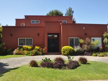 VENTA CASA 5 AMB C/ PILETA - LA HERRADURA - PILAR