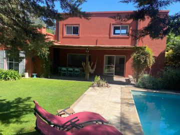 VENTA CASA 5 AMB C/ PILETA - LA HERRADURA - PILAR