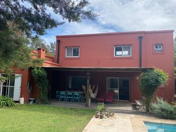 VENTA CASA 5 AMB C/ PILETA - LA HERRADURA - PILAR