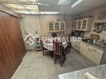 Casa en Venta en Amador Neghme/Macul